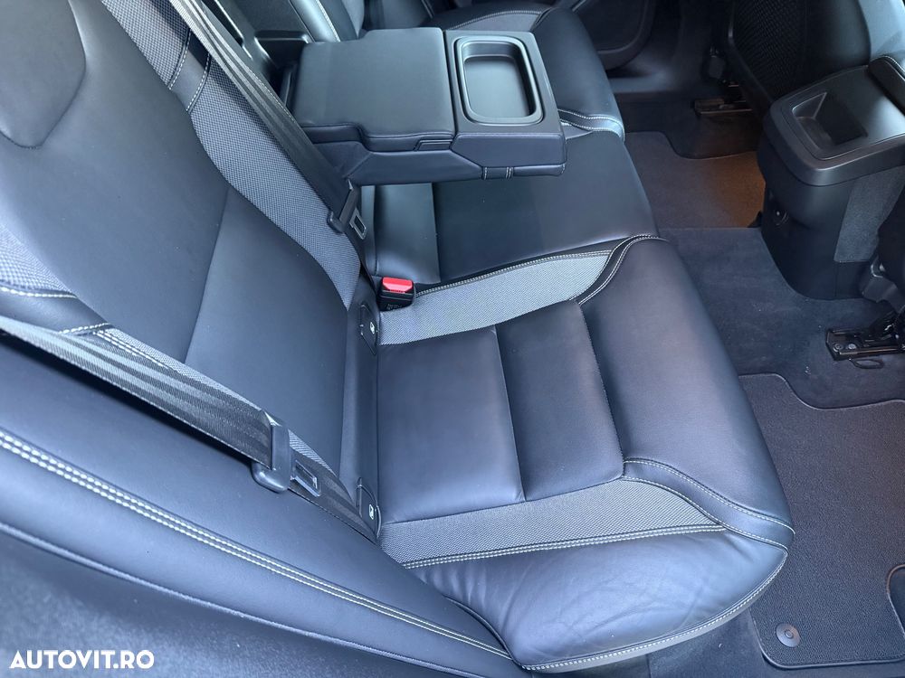 Volvo XC 60 B4 D AWD Geartronic RDesign - 16
