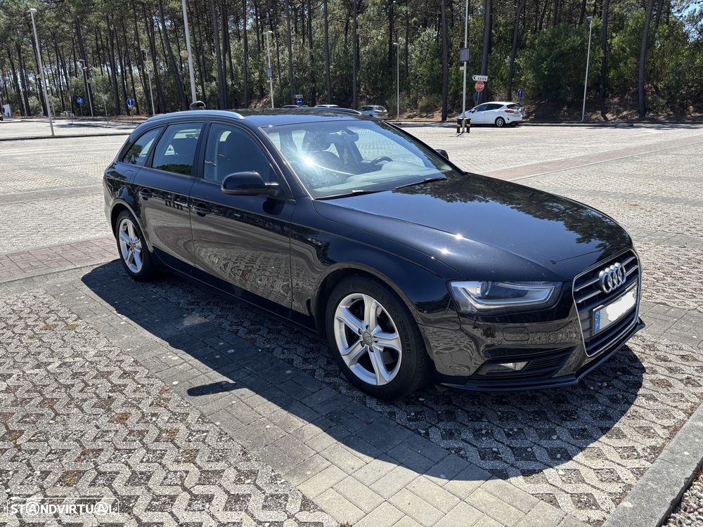 Audi A4 Avant 2.0 TDI Business Line Sport - 2