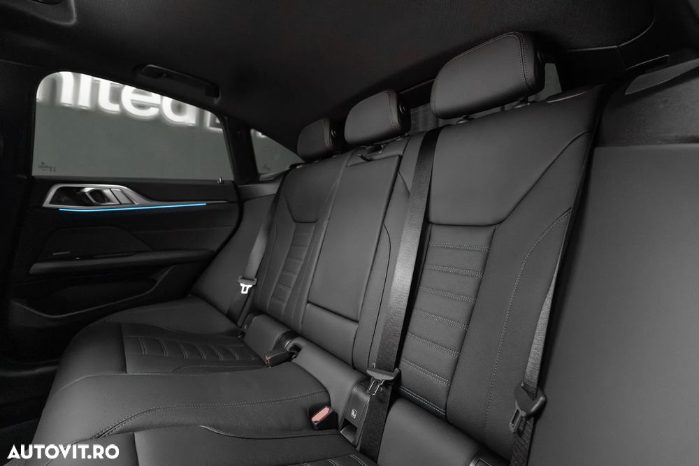 BMW Seria 4 M440i xDrive Gran Coupe - 29