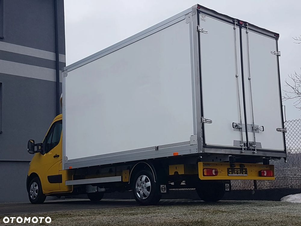 Renault MASTER KONTENER 8EP 4,22x2,25x2,24 KLIMA MANUAL KRAJOWY 6-BIEGÓW - 28