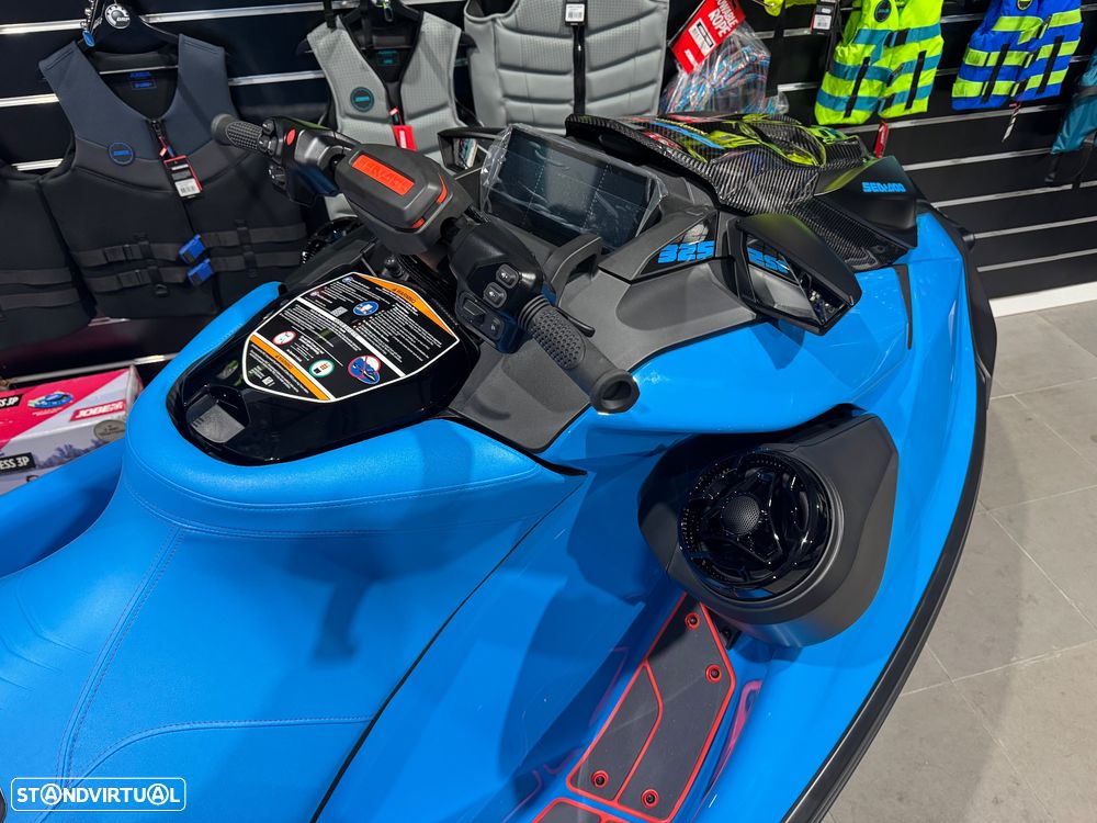 Sea-Doo RXP-X 325 RS - 2