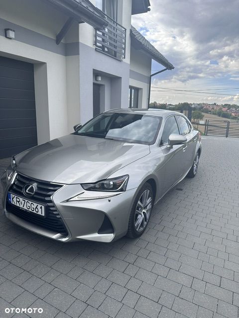 Lexus IS 200t / 300 Elegance - 2