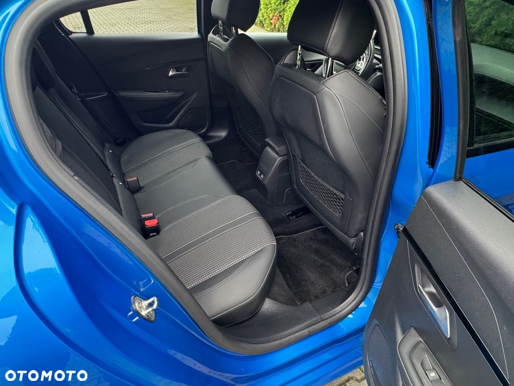 Peugeot 208 PureTech 100 GT - 36