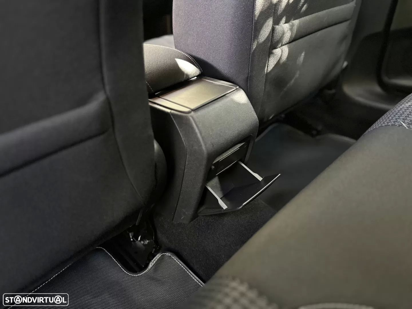 Peugeot 308 PureTech 130 EAT8 Active Pack - 13