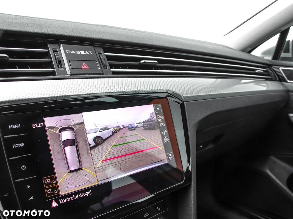 Volkswagen Passat Alltrack - 20