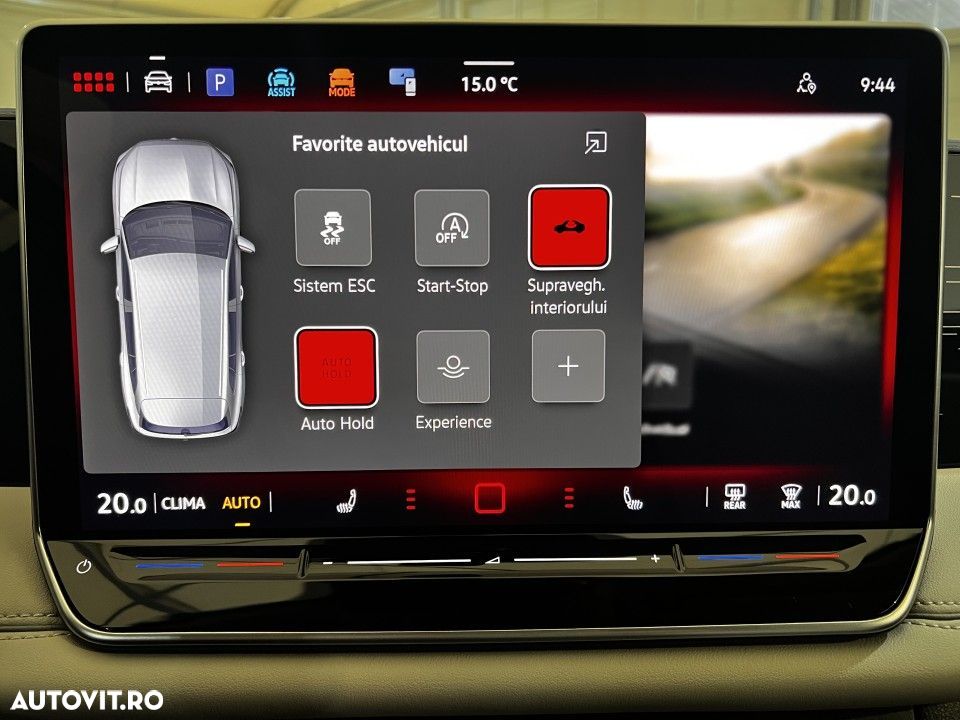 Volkswagen Tiguan - 30