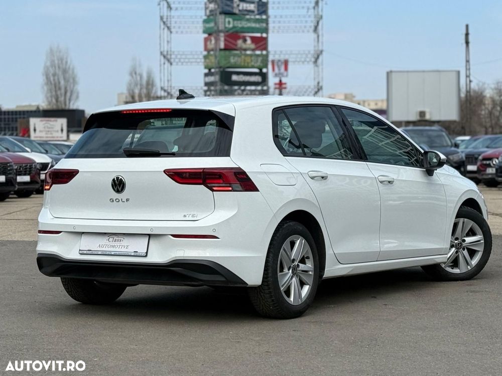Volkswagen Golf 1.5 eTSI ACT DSG MHEV Style - 18