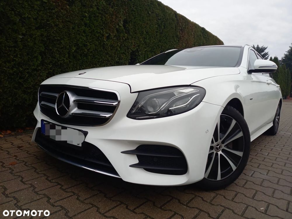 Mercedes-Benz Klasa E 300 d 9G-TRONIC AMG Line - 11