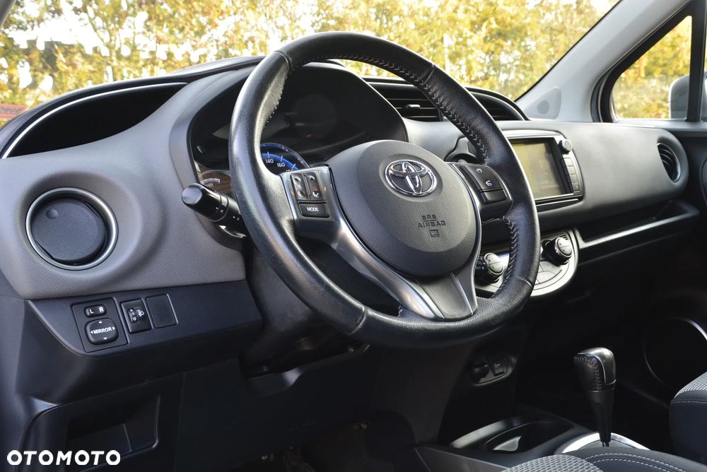 Toyota Yaris 1.5 VVT-i Style Selection - 31