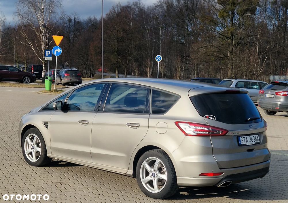Ford S-Max 2.0 TDCi Titanium PowerShift - 9