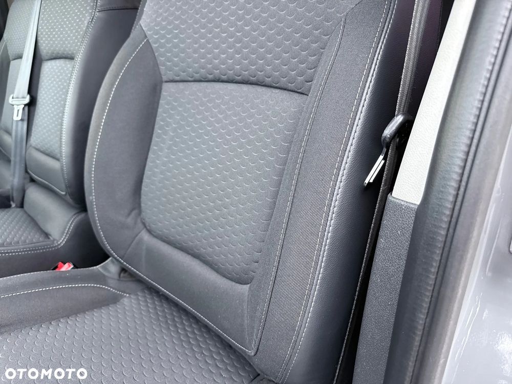 Opel Vivaro L2H1 2,9t Elegance - 8