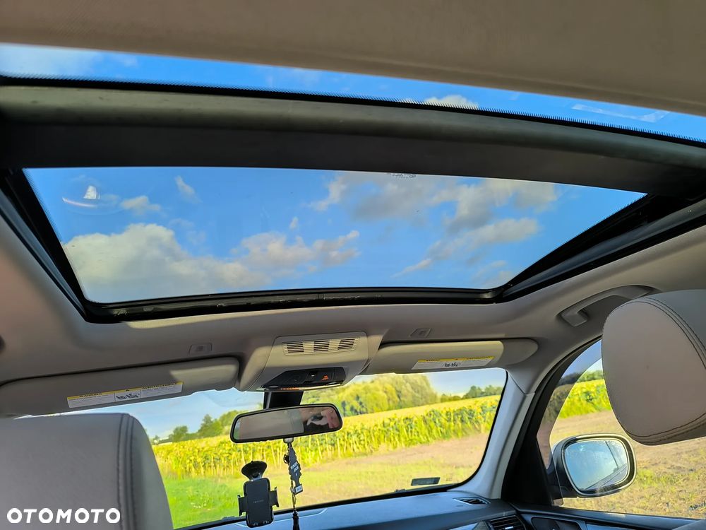 BMW X3 xDrive28i xLine - 16