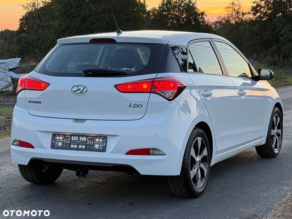 Hyundai i20 1.2 Fresh - 6