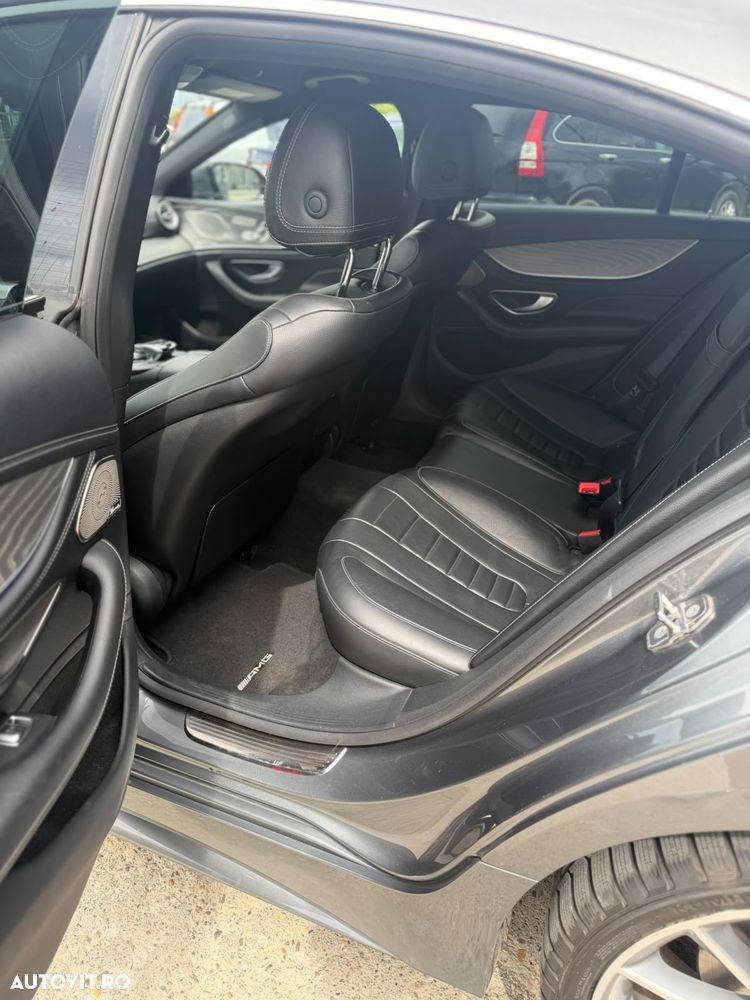 Mercedes-Benz CLS 350 d 4MATIC 9G-TRONIC - 10