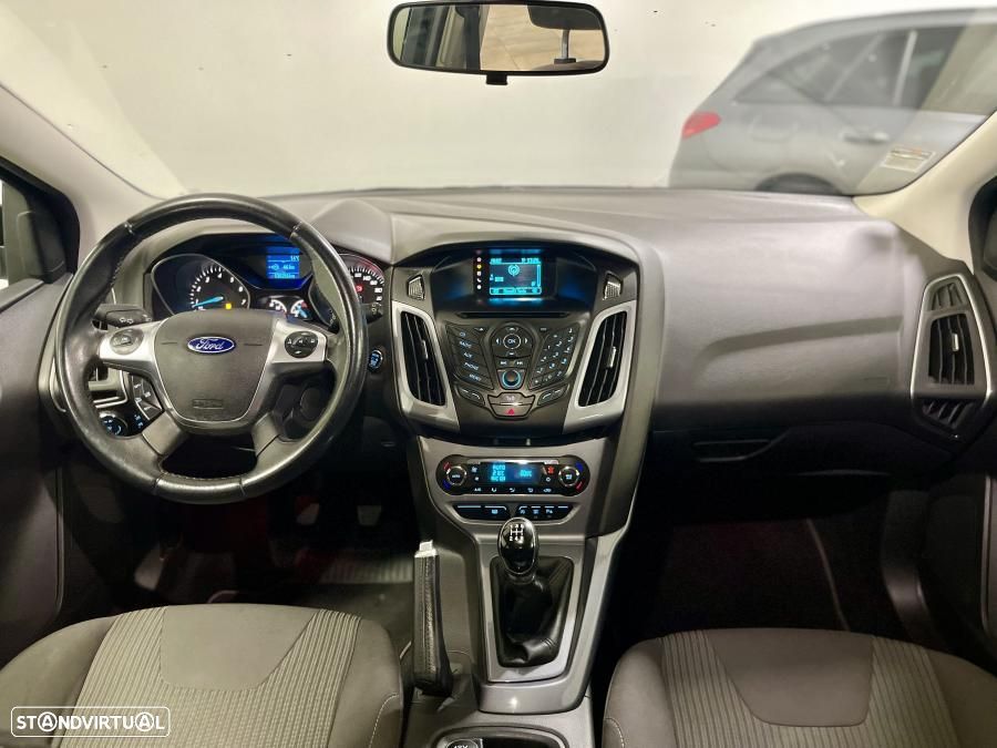 Ford Focus 1.0 SCTi Titanium Best - 22