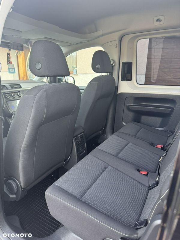 Volkswagen Caddy 2.0 TDI Comfortline - 13