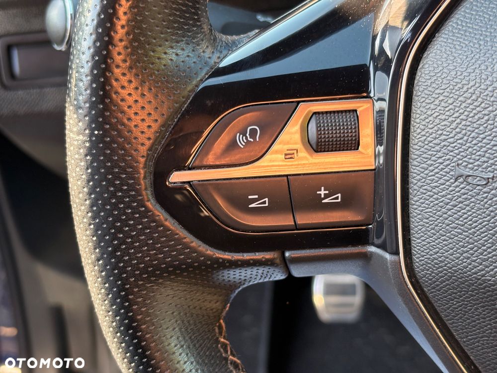 Peugeot 3008 BlueHDi 130 Stop & Start Allure - 17