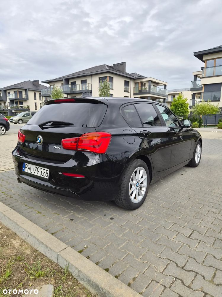 BMW Seria 1 118i Advantage - 10