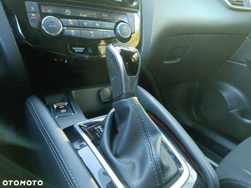 Nissan Qashqai - 16