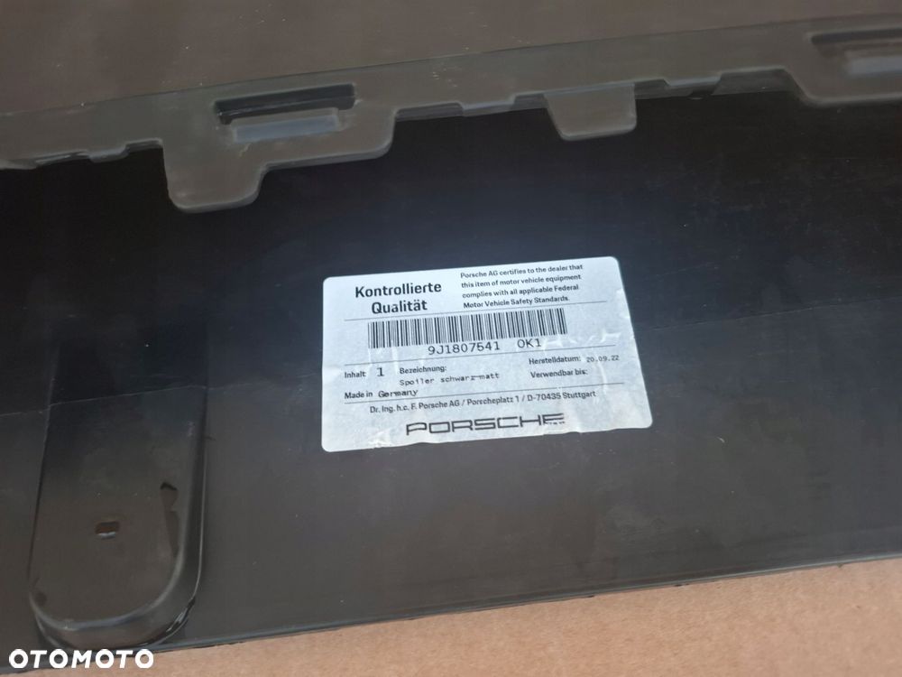 spoiler dokładka porsche taycan 9j oryginał super stan - 16