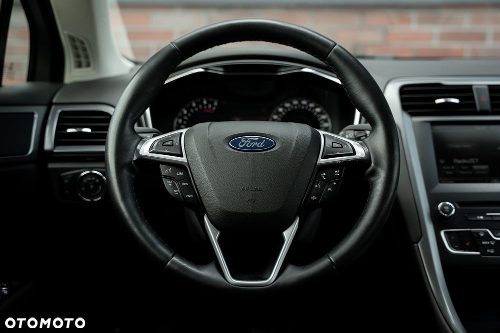 Ford Mondeo 2.0 TDCi Titanium PowerShift - 30