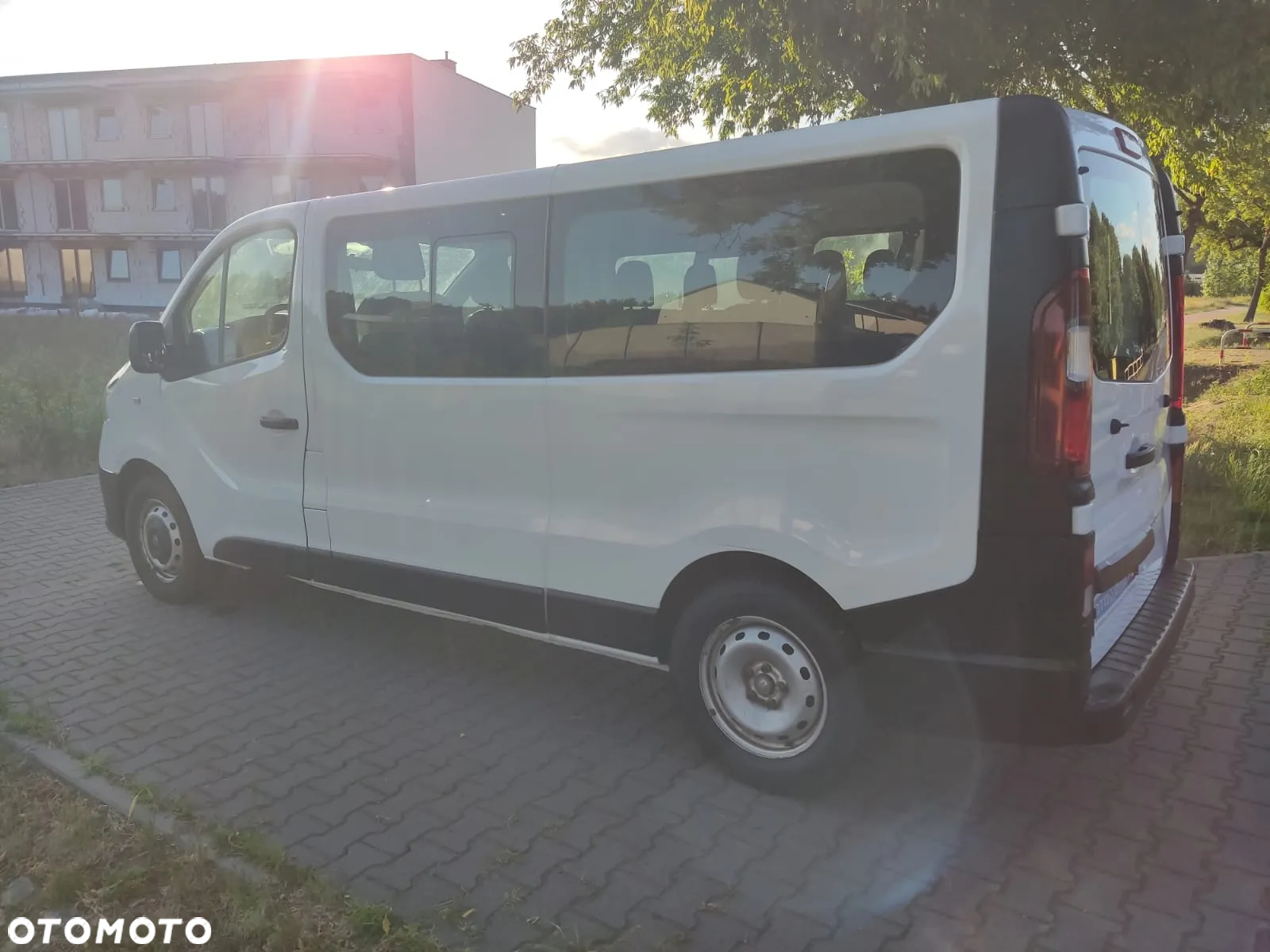 Renault Trafic - 13