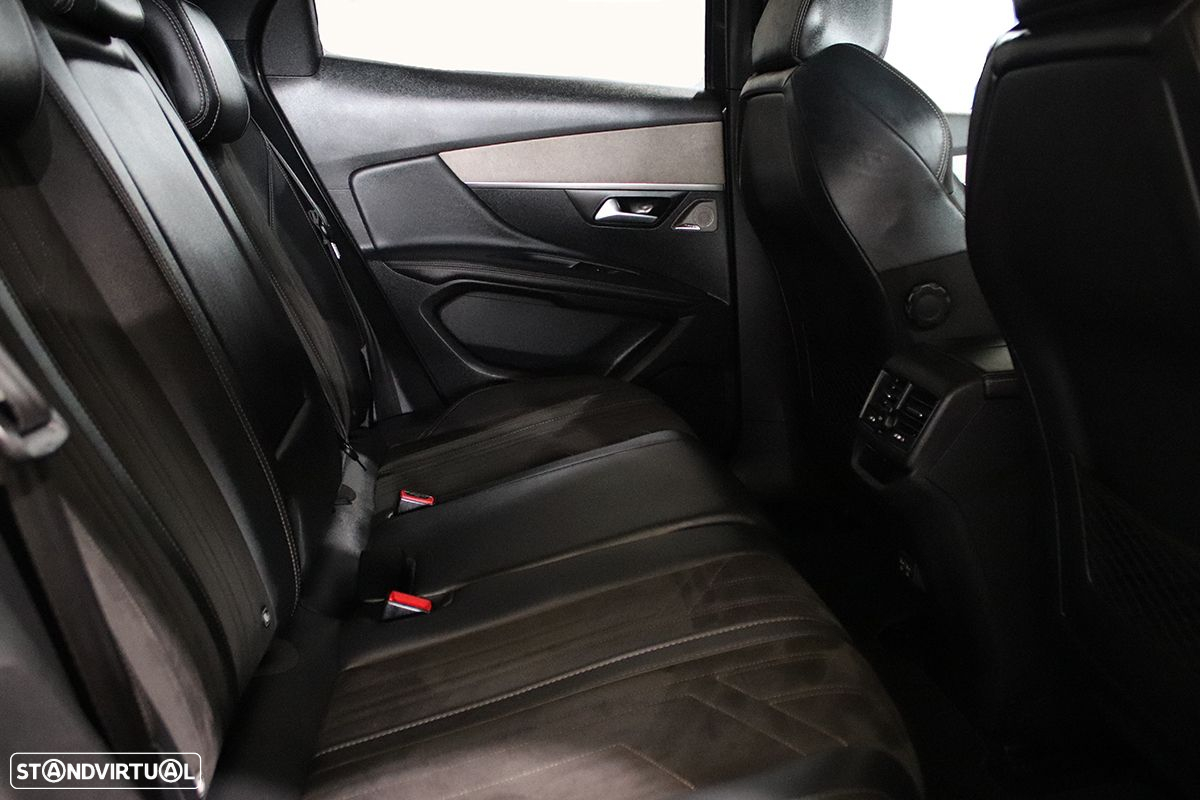 Peugeot 3008 1.2 PureTech GT Pack EAT8 - 22