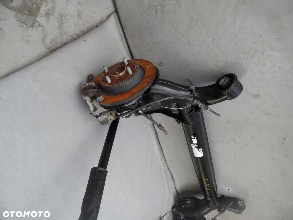 OŚ TYLNA BELKA ZAWIESZENIA TYŁ FORD FIESTA MK8 TARCZE IGŁA - 3