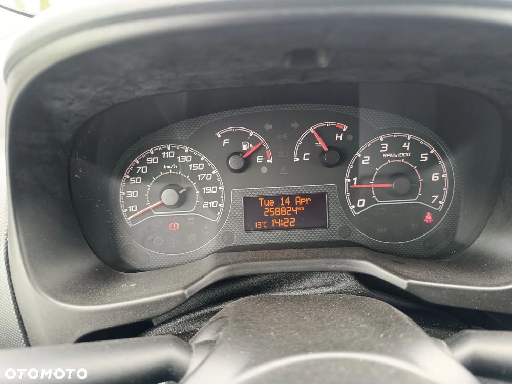 Fiat Fiorino 1.3 Multijet 16V DPF Start&Stop Trekking - 18