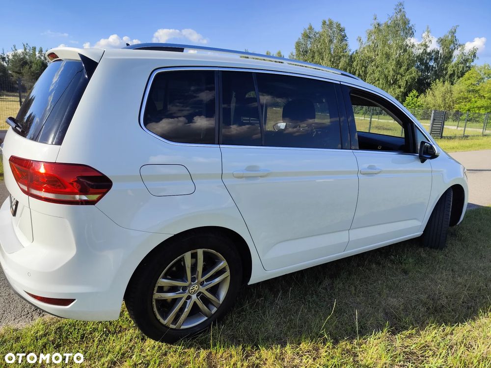 Volkswagen Touran 2.0 TDI SCR (BlueMotion Technology) DSG Highline - 3