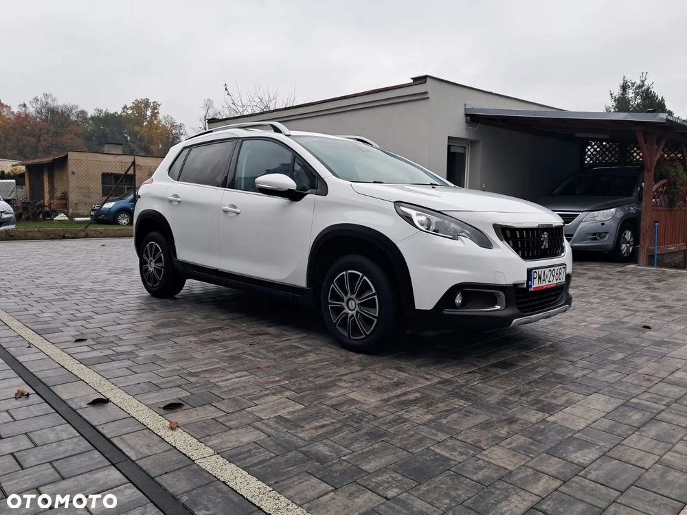Peugeot 2008 1.2 Pure Tech Active S&S - 4