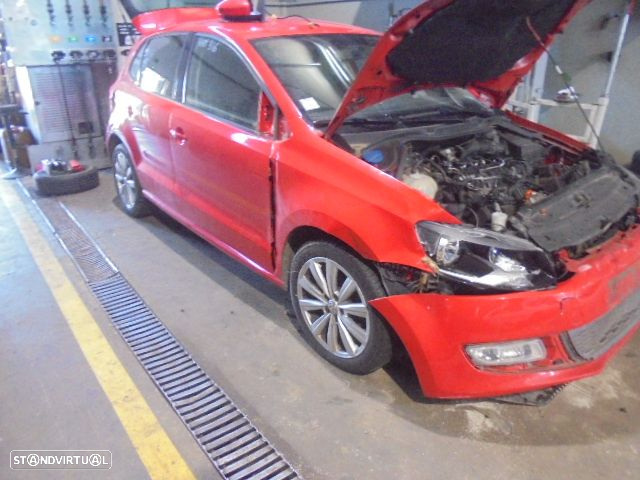Carro MOT: CAYA CXVEL: KFK VW POLO 5 2009 1.6TDI 75CV 5P VERMELHO DIESEL - 3