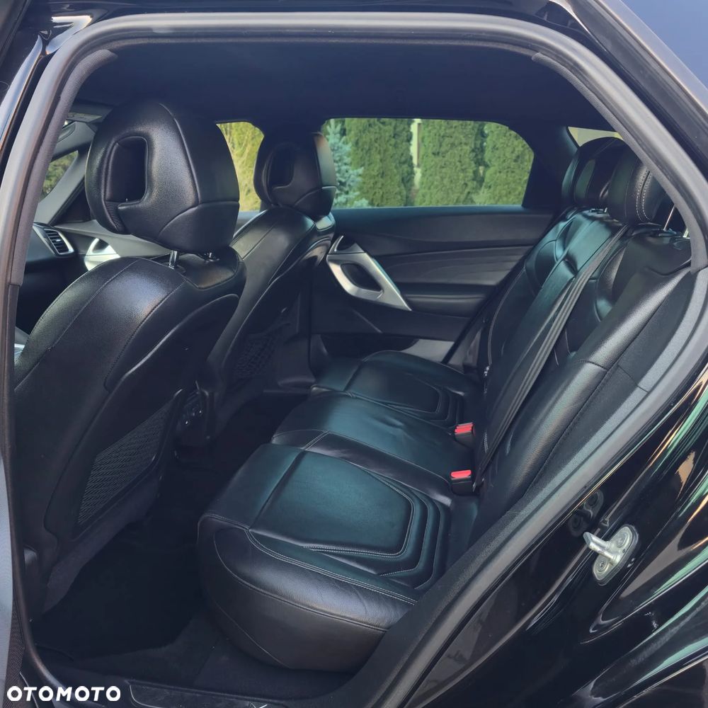 Citroën DS5 HDi 165 SportChic - 23