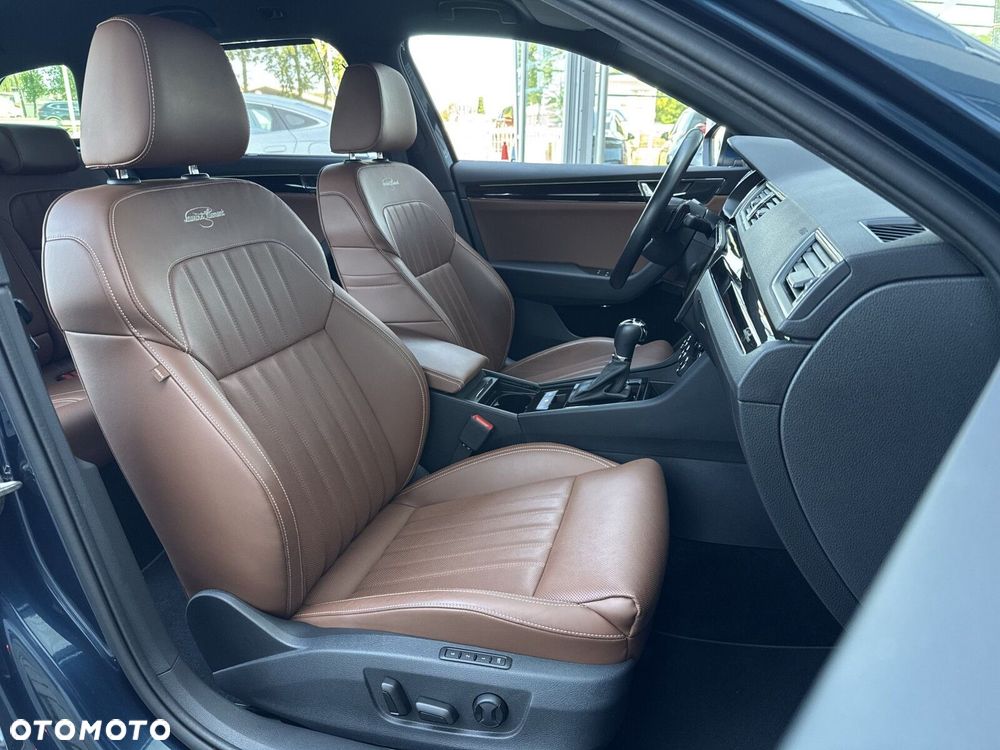 Skoda Superb 2.0 TDI SCR L&K DSG - 11