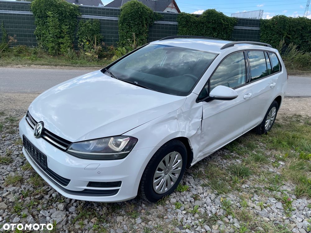 Volkswagen Golf 1.6 TDI BlueMotion Technology Lounge - 2