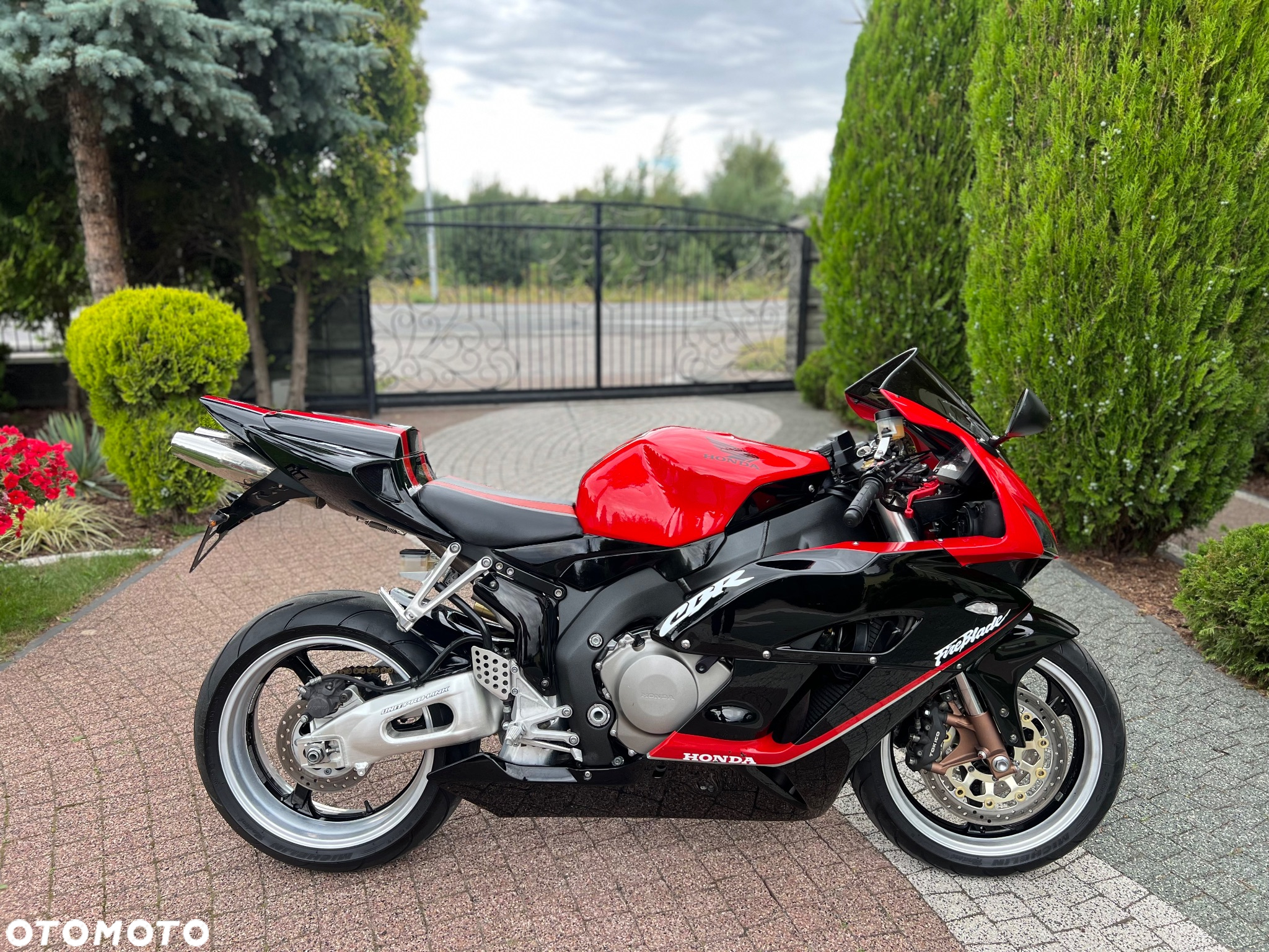 Honda CBR - 6