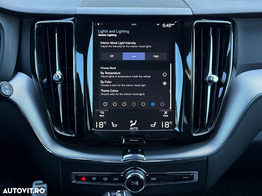 Volvo XC 60 T6 AWD R-Design - 18
