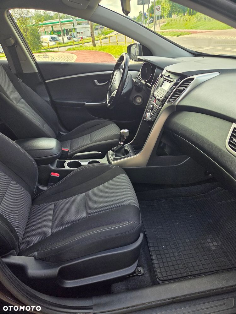 Hyundai i30 1.6 Fifa World Cup Edition - 18