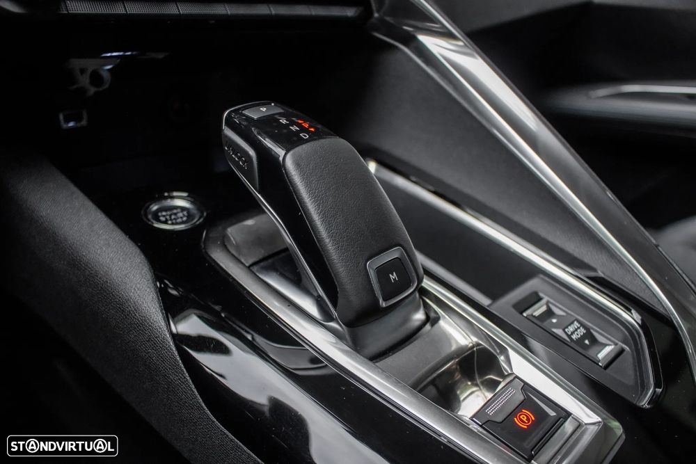 Peugeot 3008 1.5 BlueHDi Allure EAT8 - 20