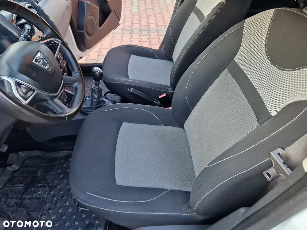 Dacia Duster 1.6 SCe Outdoor 4x4 S&S - 19
