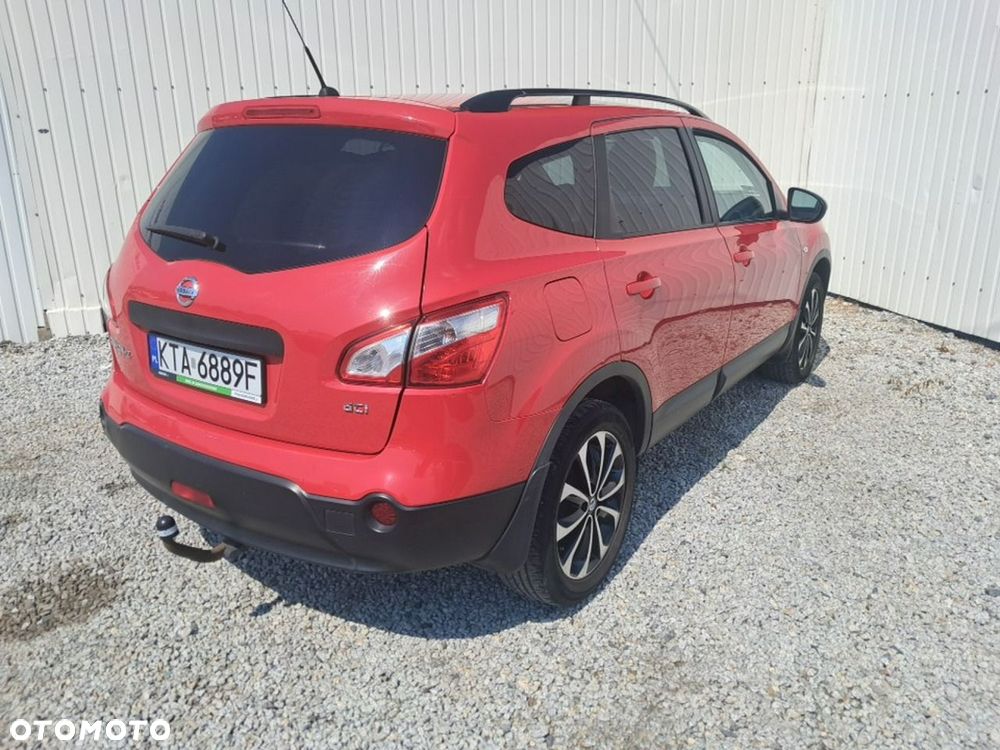 Nissan Qashqai+2 - 5