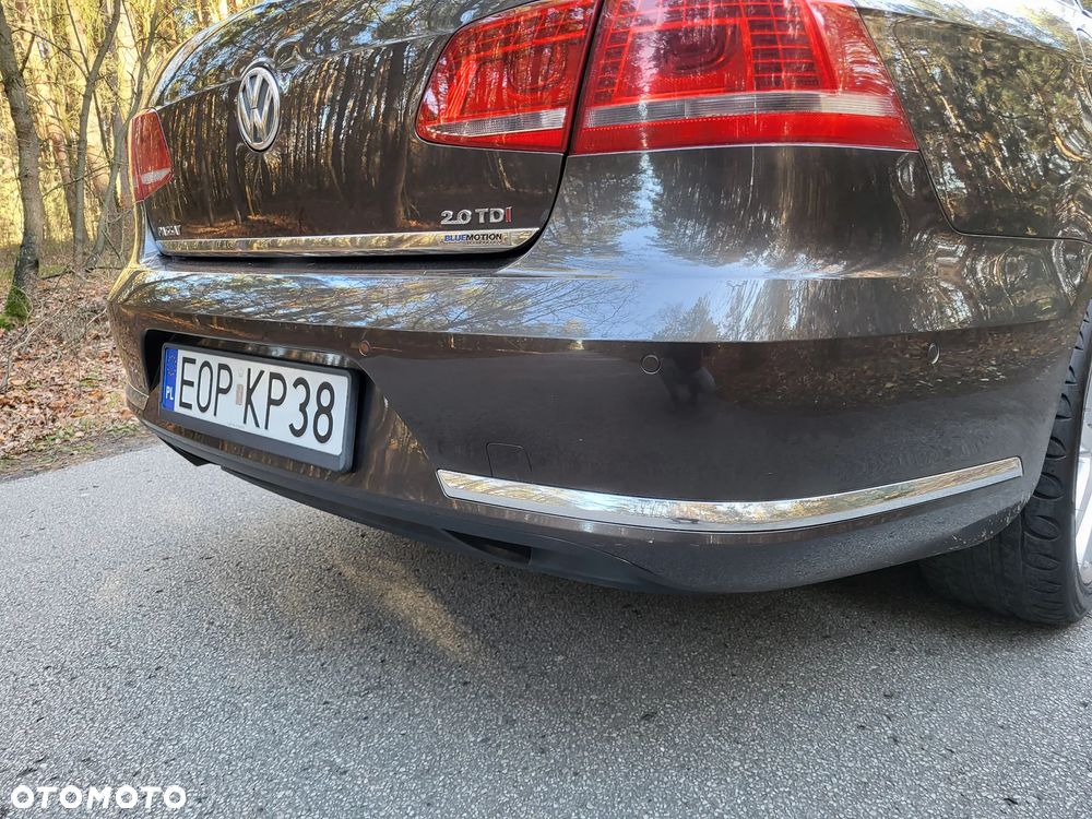 Volkswagen Passat 2.0 TDI Highline DSG - 24
