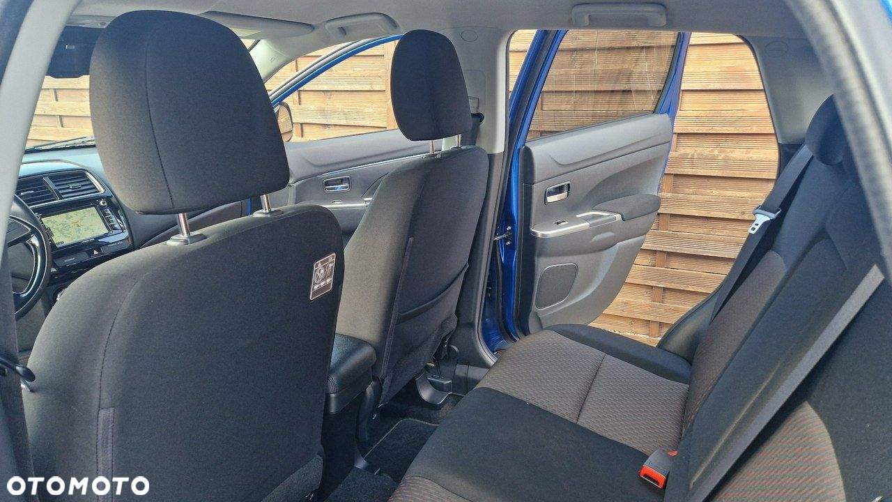 Mitsubishi ASX - 13