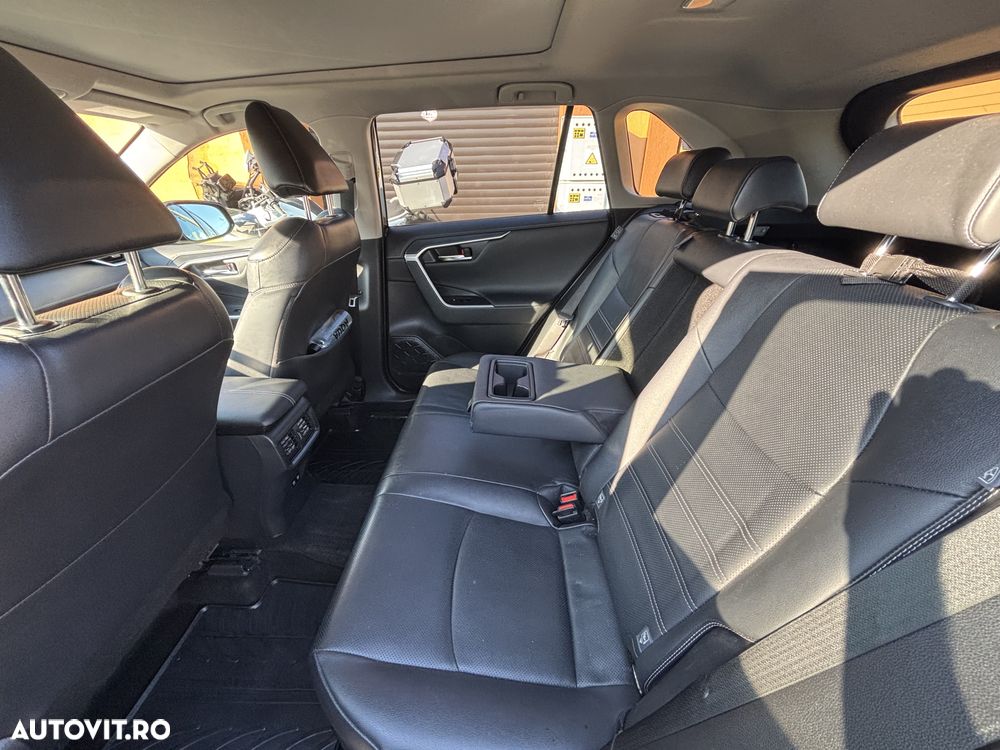 TOYOTA RAV4 2020 — imagine 5