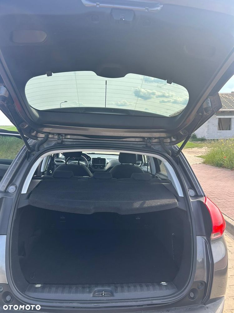 Peugeot 2008 1.6 BlueHDi Style - 14