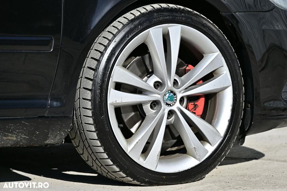 Skoda Octavia 2.0 TDI DPF RS - 9