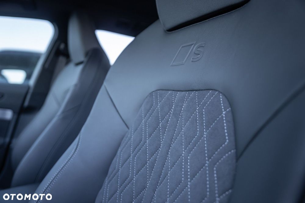 Audi A6 Avant e-Hybrid 220 kW Quattro S tronic - 15