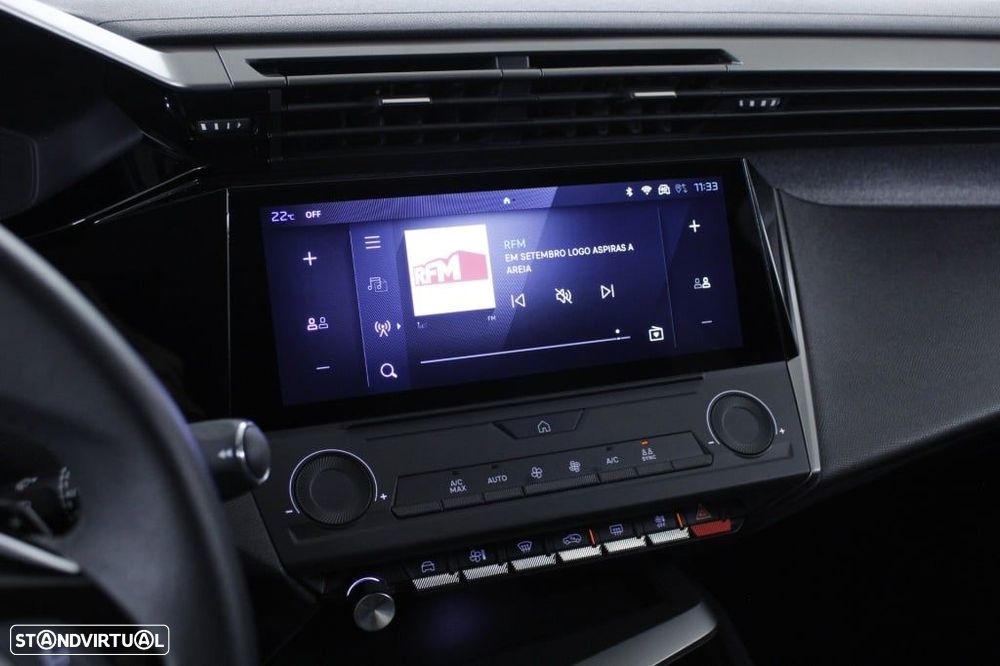 Peugeot 408 1.2 Hybrid Allure e-DCS6 - 28