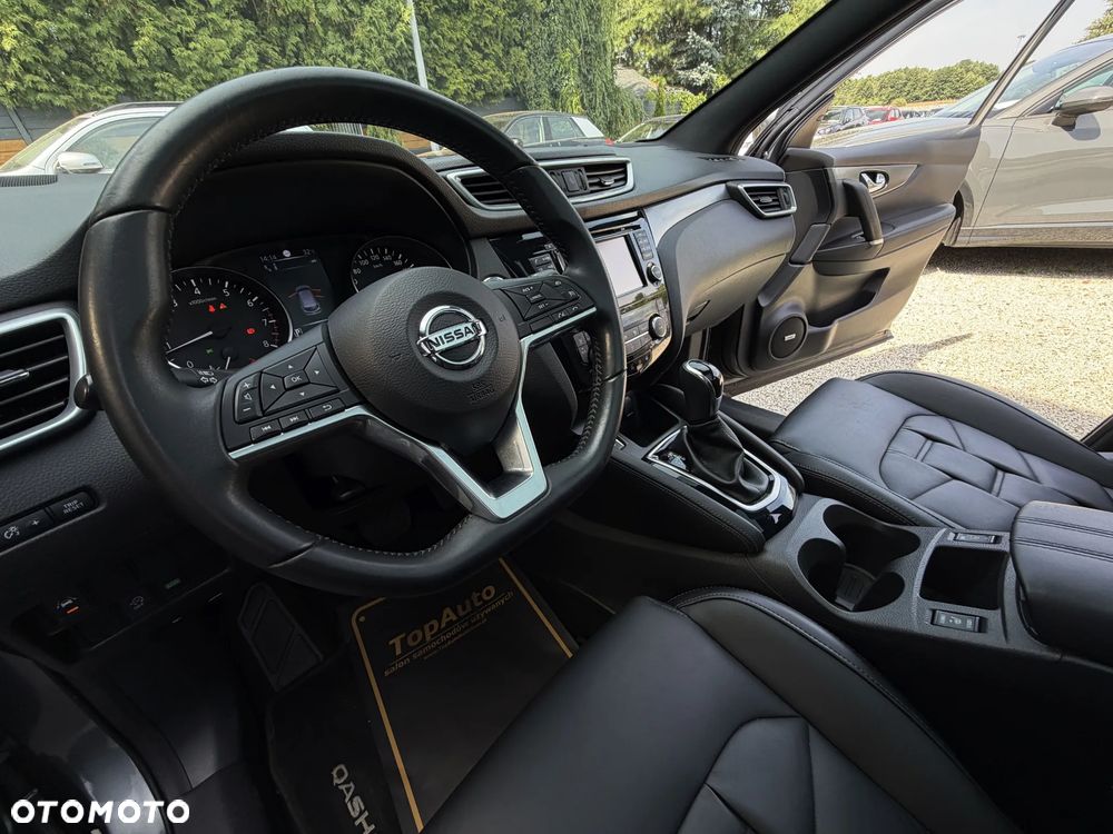 Nissan Qashqai 1.2 DIG-T Xtronic TEKNA+ - 19