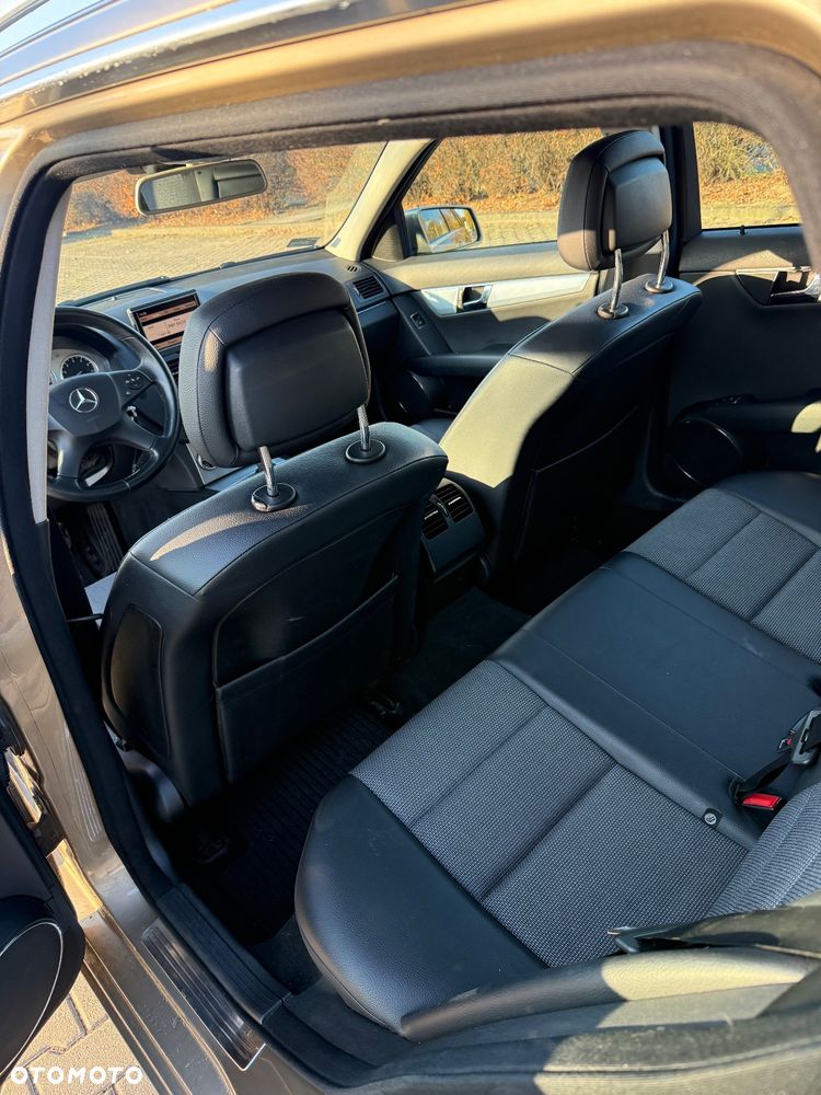 Mercedes-Benz Klasa C - 8